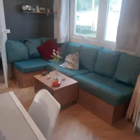 Prázdninový dům Accueillant A Avec Piscine