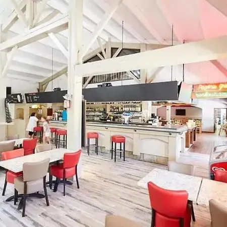 Accueillant à Avec Piscine Casa vacanze *